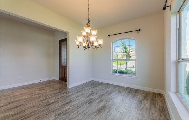 6740 BRINDISI PL