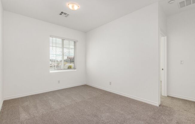 3 beds, 3 baths, $2,095