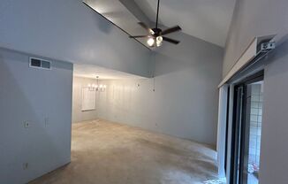 2 beds, 2 baths, $1,400, Unit Unit A