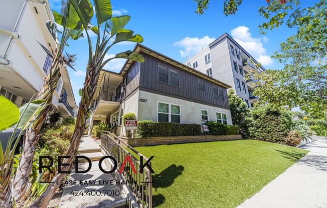 1119 CARDIFF AVE