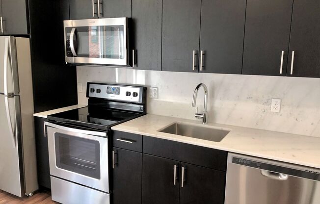 1 bed, 1 bath, 518 sqft, $1,604, Unit 414