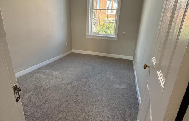 Convenient Location!