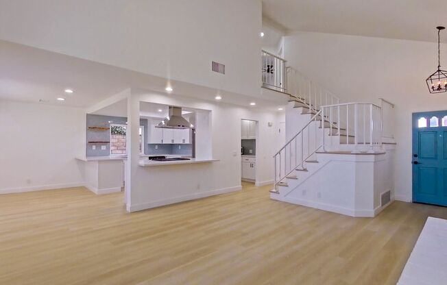 Beautifully remodeled 3 bed / 2.5 bathroom in Laguna Niguel
