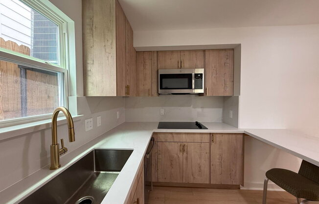 2 beds, 1 bath, 500 sqft, $1,245, Unit 1