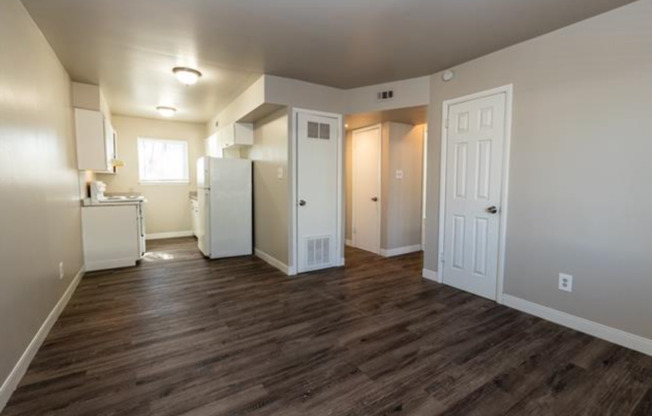 Evanston Apartments