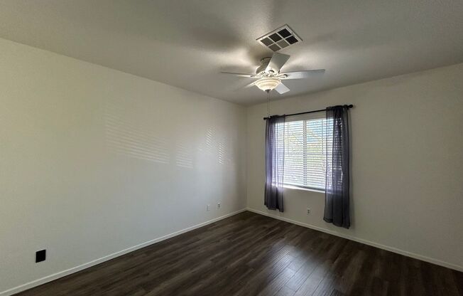 2 beds, 2 baths, $1,825, Unit APARTMENT 203