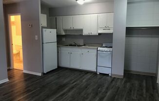 1 bed, 1 bath, 600 sqft, $999, Unit 25