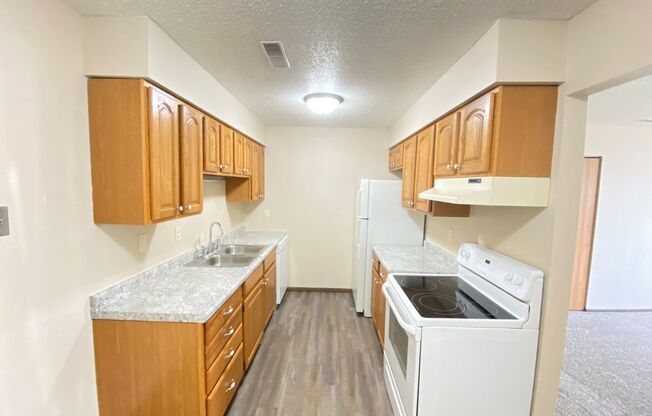 3729 W 9th Street