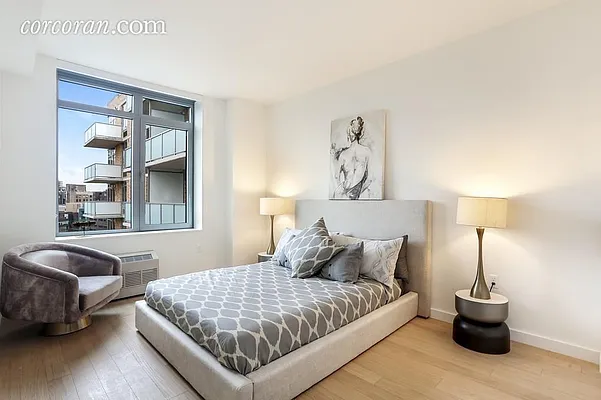Studio, 1 bath, $4,060, Unit 10R