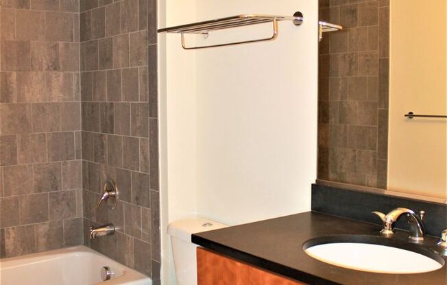 1 bed, 1 bath, 525 sqft, $2,525, Unit 202
