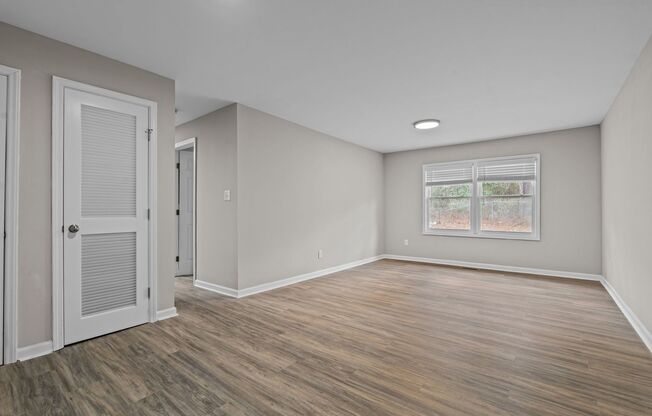 1 bed, 1 bath, 725 sqft, $1,095, Unit 1302-D