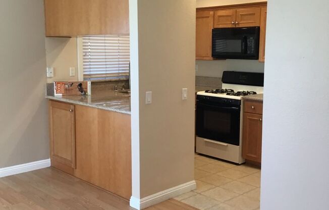 Vista Del Plaza - 40