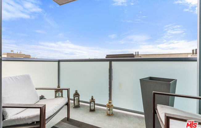 1 bed, 1 bath, 859 sqft, $4,250, Unit 621