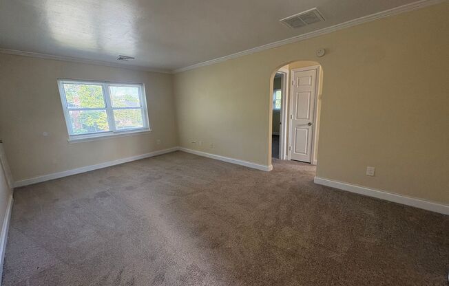 2 beds, 1 bath, $1,150, Unit 2764B