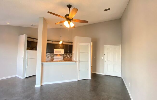 Charming 2-Bed, 2-Bath Condo at Dockside of Ventura in Orlando, FL
