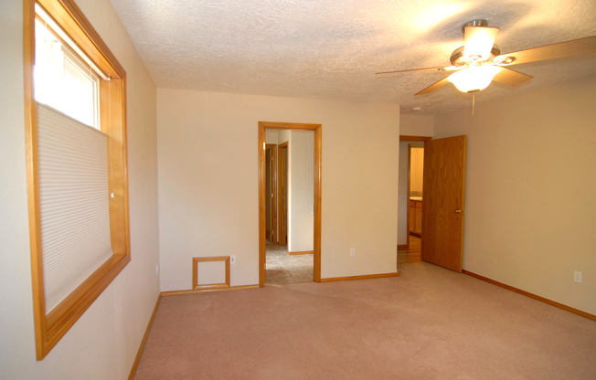 3 beds, 2 baths, $2,700