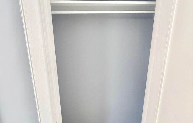 Studio, 1 bath, $975, Unit 301