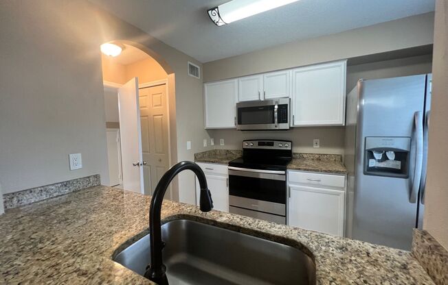 3 beds, 2.5 baths, $1,850
