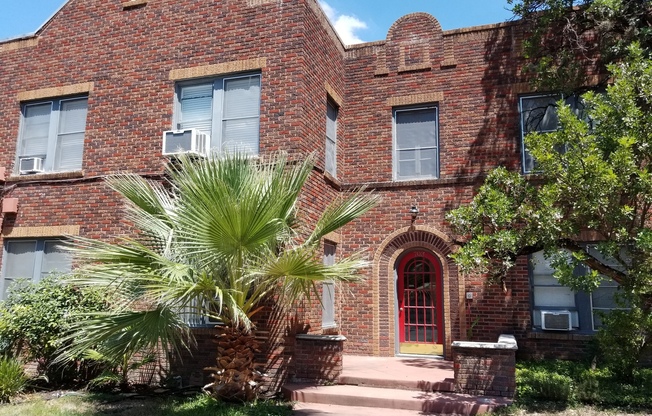 703 W. French Place
