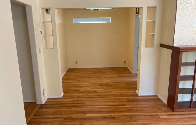 2 beds, 1 bath, $1,550