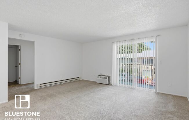 1 bed, 1 bath, 700 sqft, $1,175, Unit 30