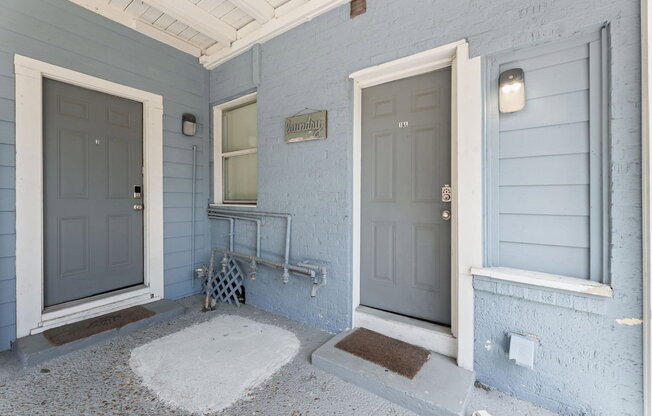 1 bed, 1 bath, 585 sqft, $1,300, Unit 1