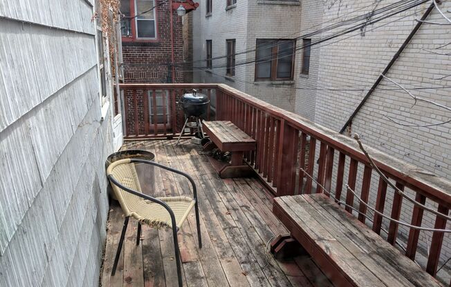 Studio, 1 bath, $919, Unit 1615 04