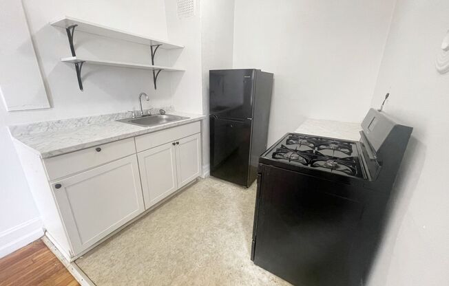 1 bed, 1 bath, 625 sqft, $1,090, Unit 204