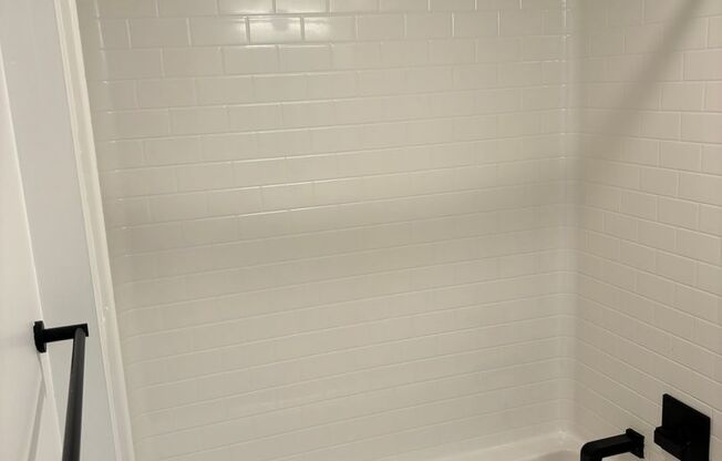 Studio, 1 bath, 464 sqft, $2,195, Unit 209