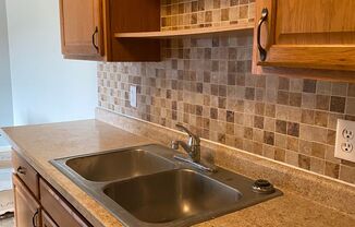 2 beds, 1.5 baths, 1,100 sqft, $1,375, Unit 800-303