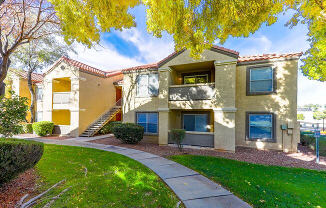 3 Bedroom, 2 Full Bath Condo In Great Location