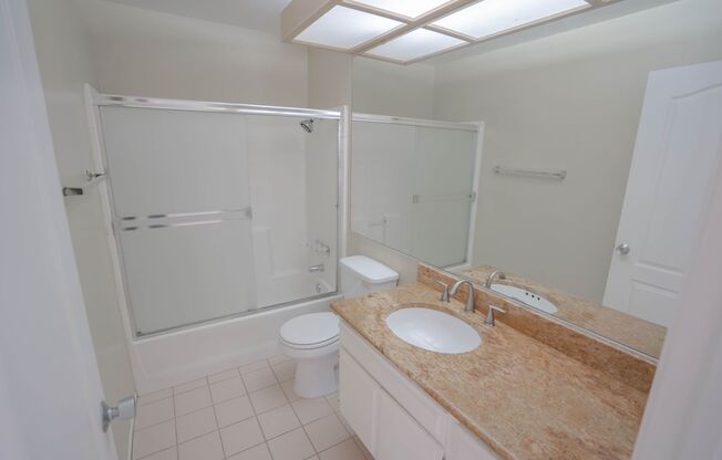 2 beds, 2 baths, $2,595, Unit # 4109