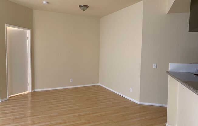 2 beds, 2 baths, 1,000 sqft, $2,654, Unit 306