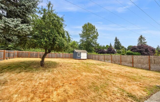 3 beds, 3 baths, $3,795