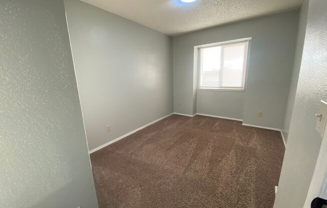 2 beds, 1 bath, 835 sqft, $1,245, Unit 506 Apt. H