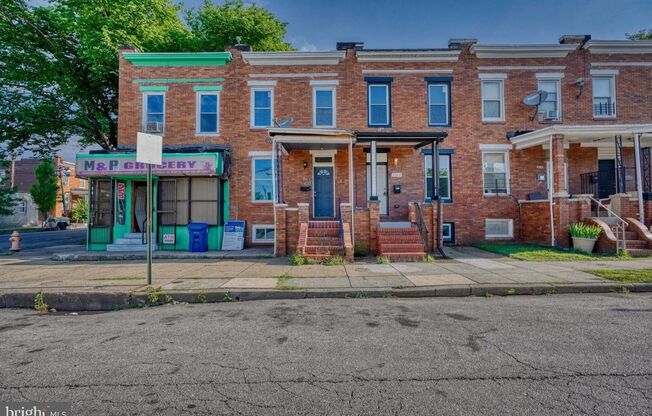 Beautiful newly renovated home near Johns Hopkins, University of Maryland and Peabody Institute