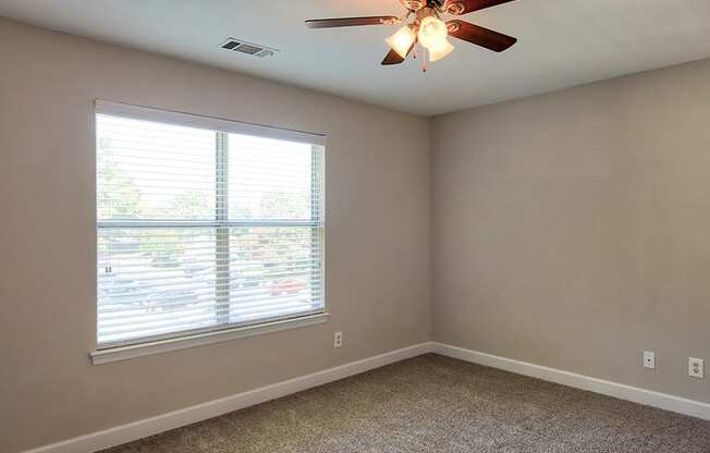 Waterman's Crossing Apartments Fan