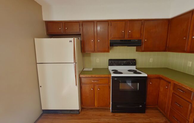 2 beds, 2 baths, $1,095