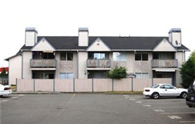 Juneau&#39;s Landing Apartments