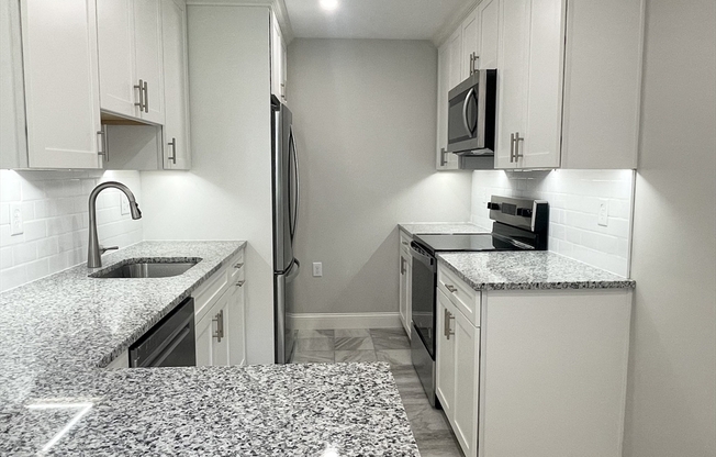17 CT ST