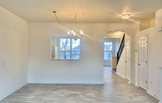Fantastic 4 BR 3.5 BA home