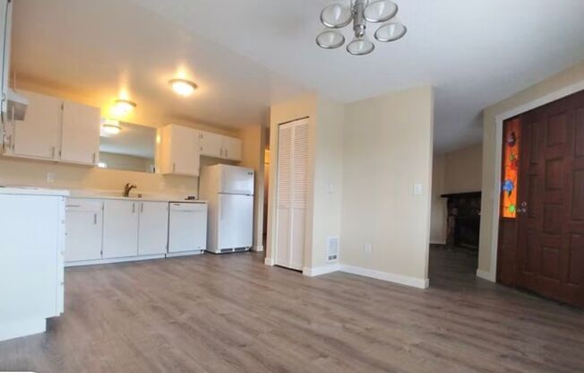 Royal View Apartments