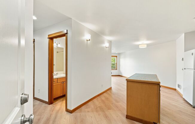 2-Bedroom Apartment for Rent at North Admiral Court - West Seattle