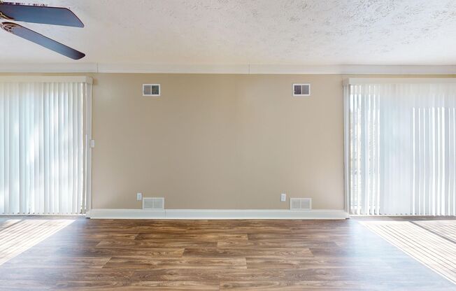 3 beds, 2 baths, 1,800 sqft, $1,939, Unit 2500