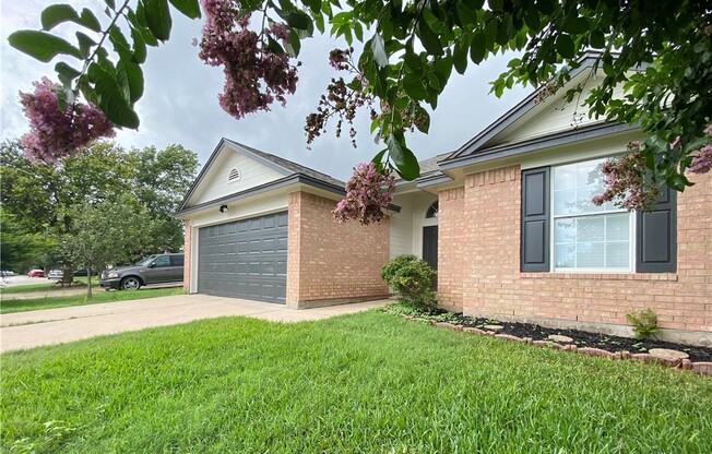 811 SONNY DR