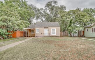 2 Bedroom Home Located In North Overton!