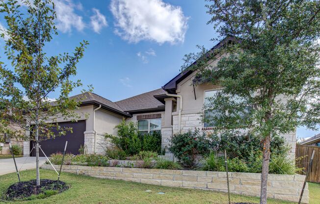 Stunning Caliterra 3/2 single story home in the center of Dripping Springs!