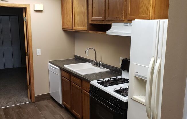 1 bed, 1 bath, $975