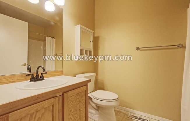 2 beds, 2 baths, $1,795