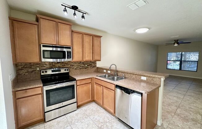 2 beds, 2.5 baths, $1,750